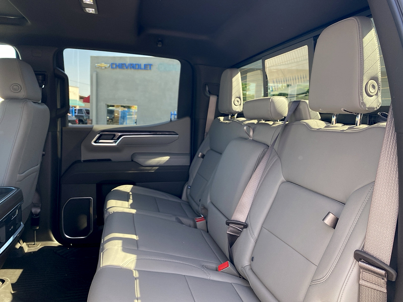 New 2026 Chevrolet Silverado 1500 LTZ w/ LTZ Premium Package AWD/4WD image 26
