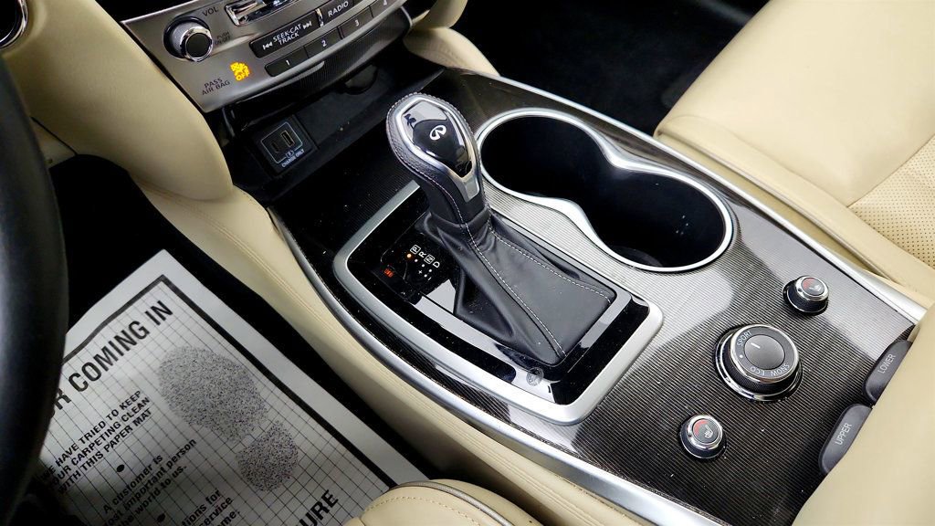 Used 2020 INFINITI QX60 Luxe w/ Essential Package image 17