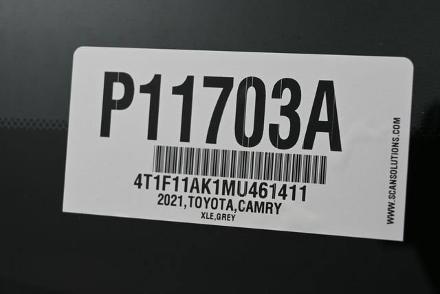 Used 2021 Toyota Camry XLE FWD image 28