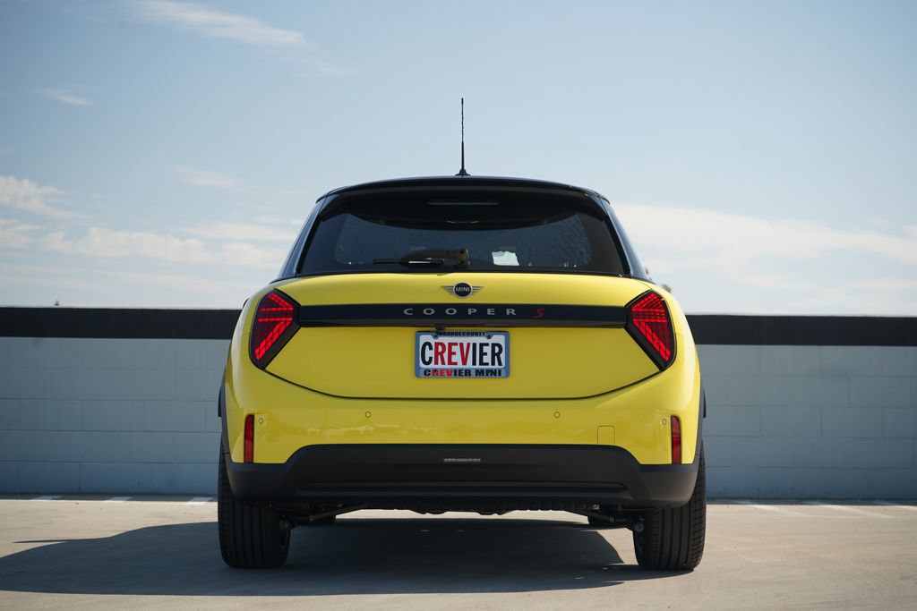 New 2026 MINI Cooper S FWD image 4