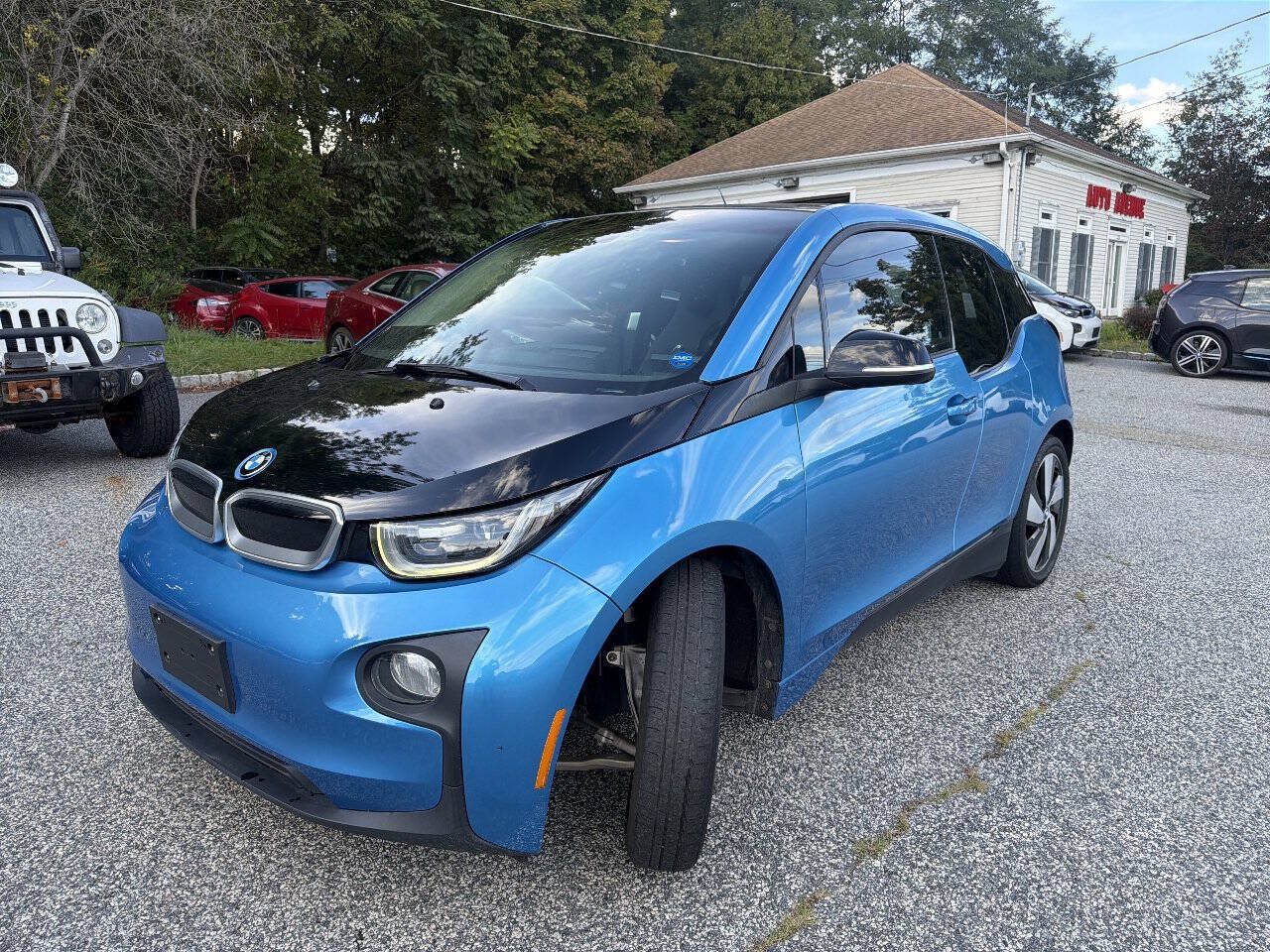 Used 2017 BMW i3 w/ Range Extender RWD image 3