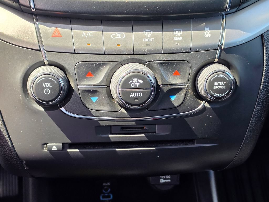 Used 2019 Dodge Journey Crossroad FWD image 24