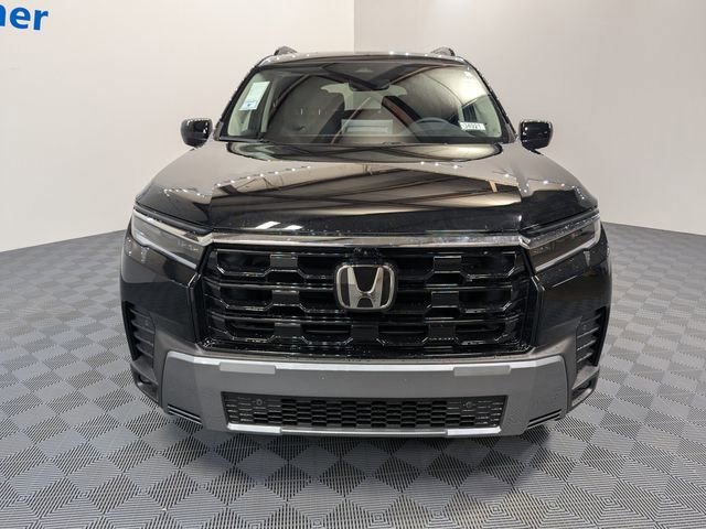 New 2026 Honda Pilot Touring image 9