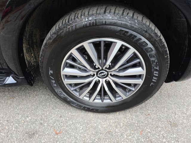 Used 2024 Nissan Armada SL w/ Captain's Chairs Package image 12