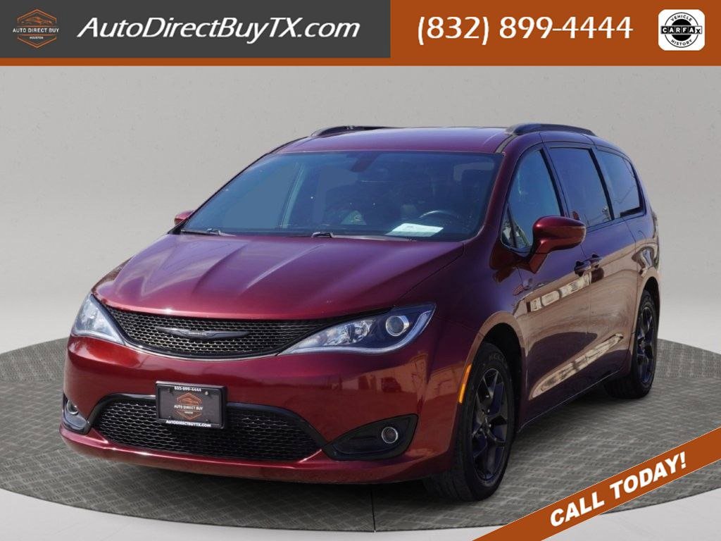 Used 2018 Chrysler Pacifica Touring-L w/ Premium Audio Group