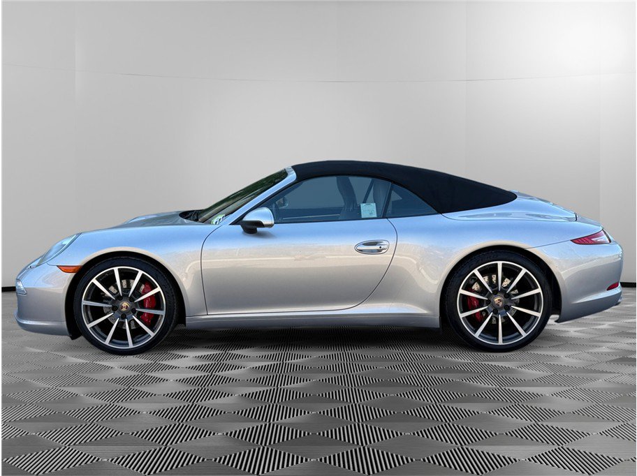 Used 2013 Porsche 911 Carrera S RWD image 2