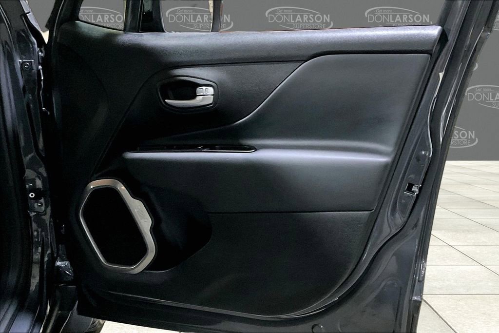 Used 2023 Jeep Renegade Limited AWD/4WD image 12