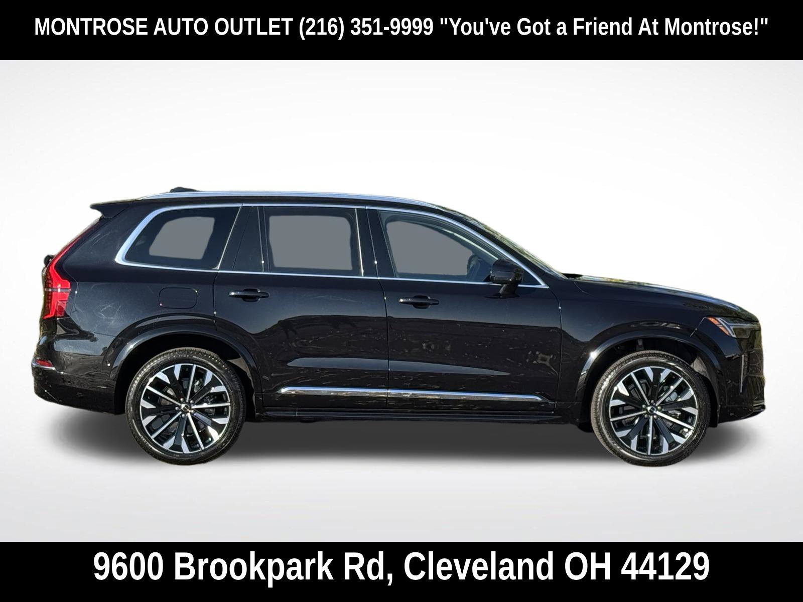 Certified 2025 Volvo XC90 B6 Ultra w/ Protection Package Premier AWD/4WD image 3