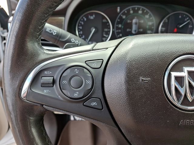 Used 2017 Buick LaCrosse Premium image 21