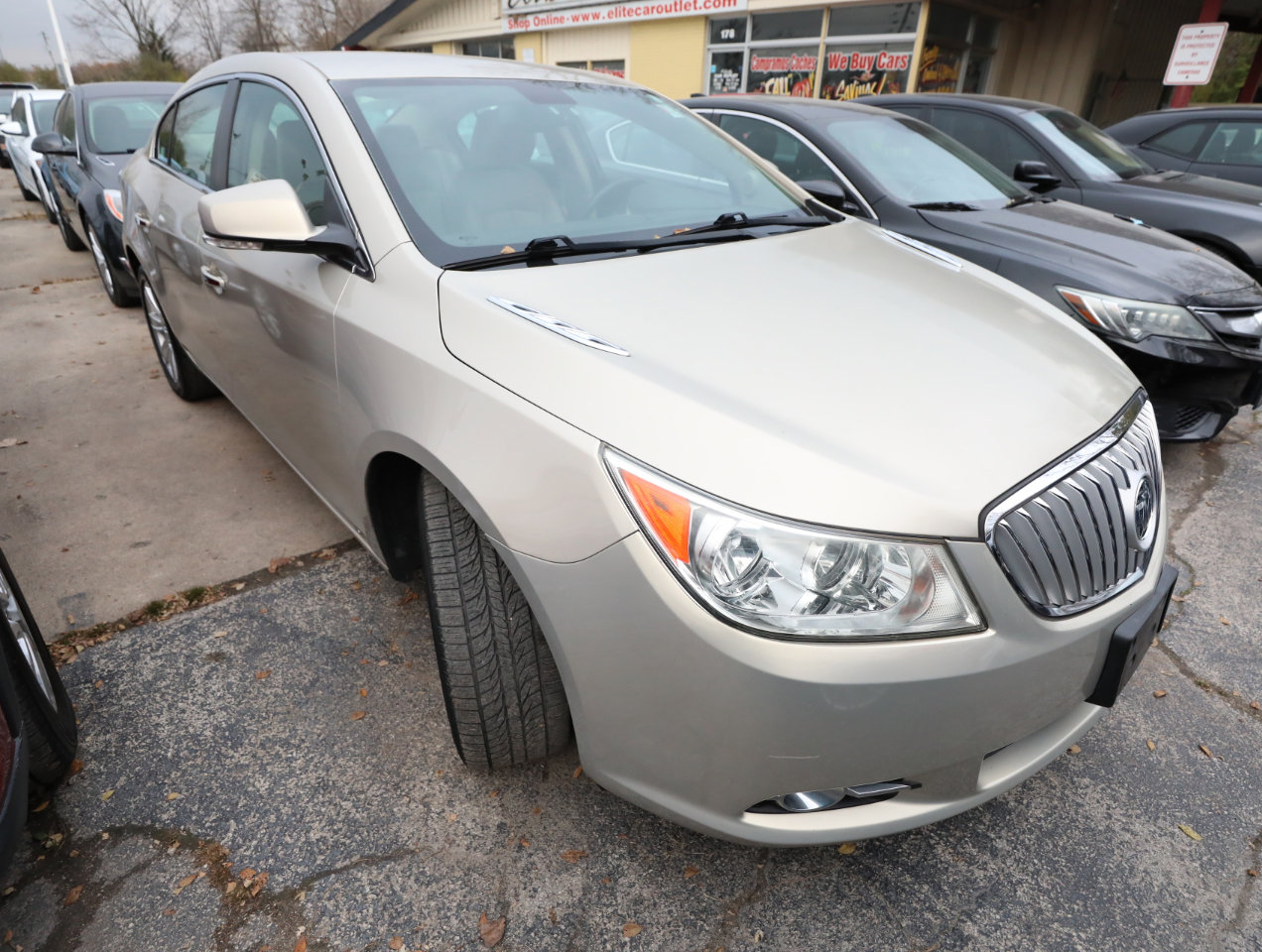 Used 2012 Buick LaCrosse Premium w/ Entertainment Package image 4