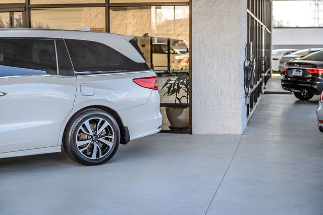Used 2020 Honda Odyssey Elite image 56