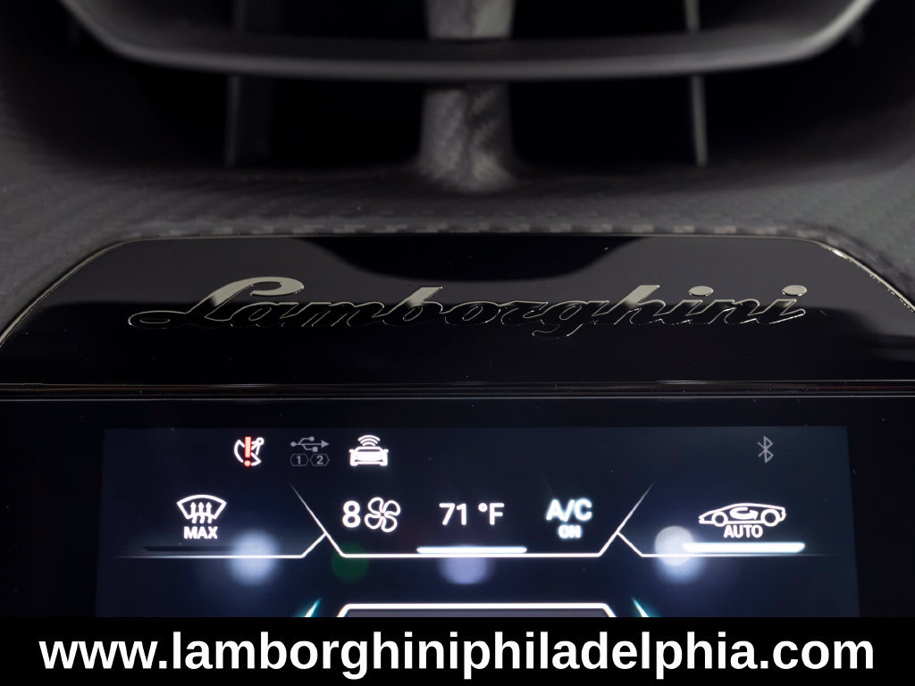 Used 2026 Lamborghini Revuelto AWD/4WD image 30