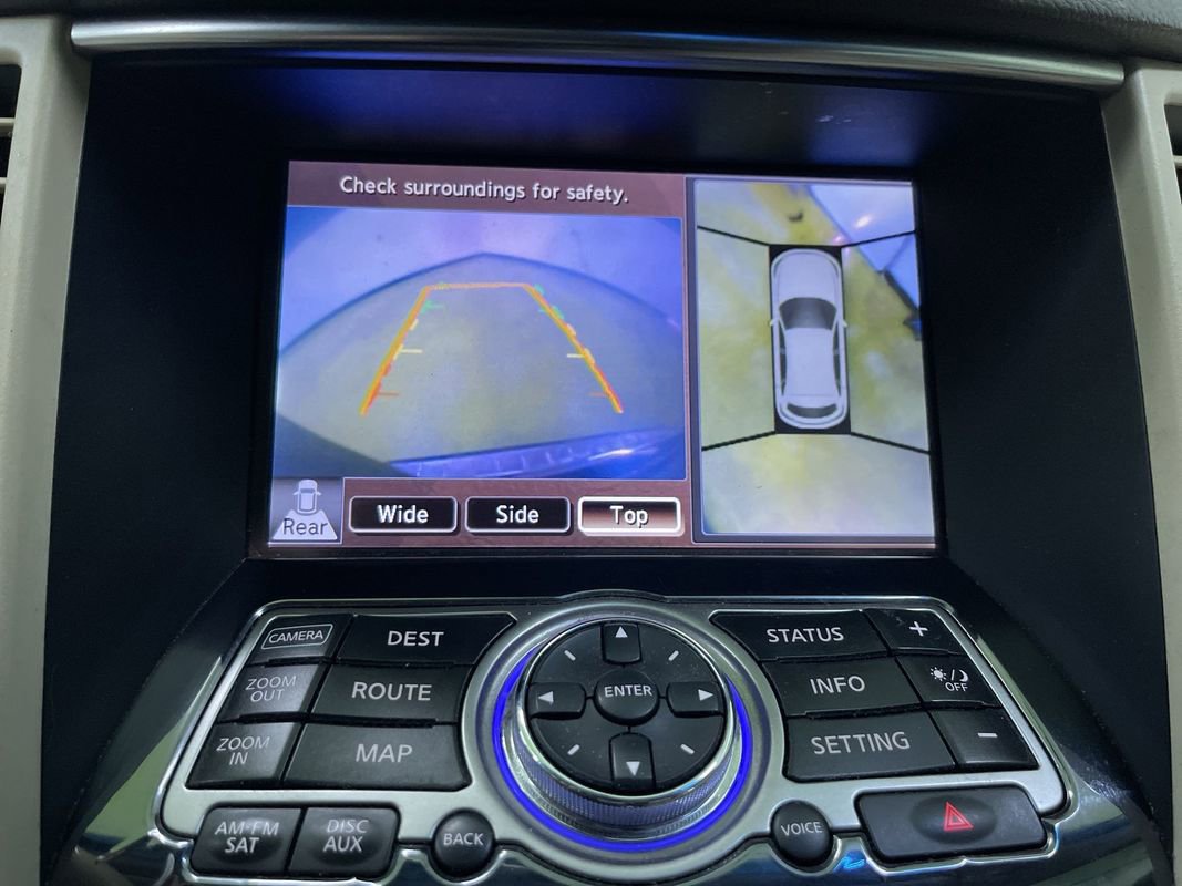 Used 2011 INFINITI FX35 AWD w/ Premium Pkg image 21