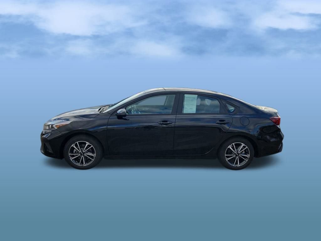 Certified 2023 Kia Forte LXS w/ LXS Technology Package image 4