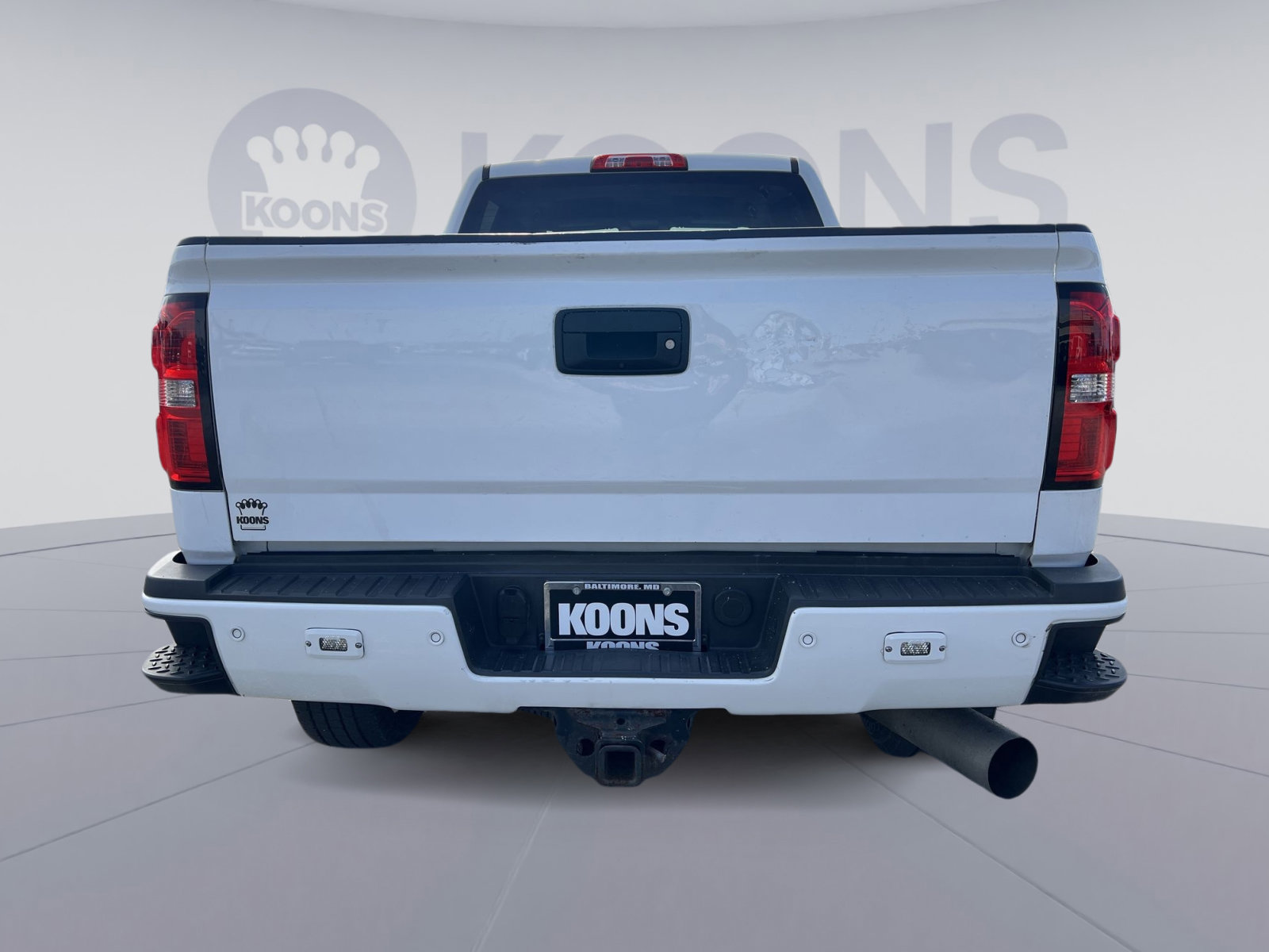 Used 2017 GMC Sierra 2500 Denali w/ Duramax Plus Package image 5