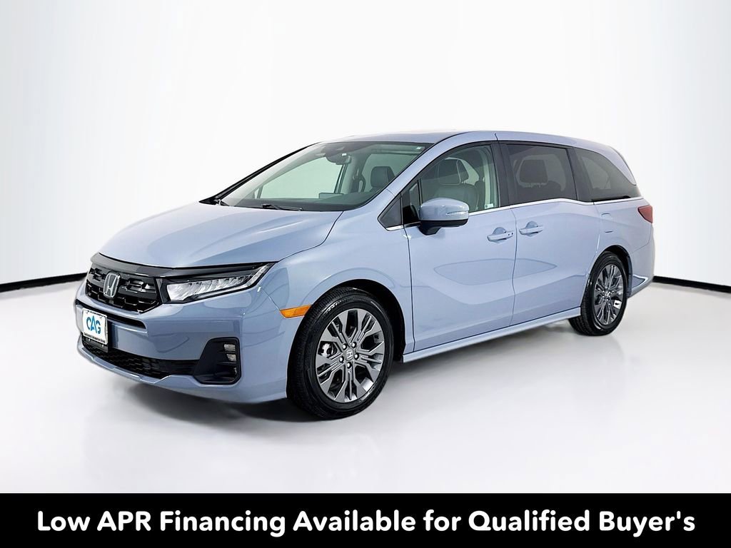 Used 2026 Honda Odyssey Touring image 3