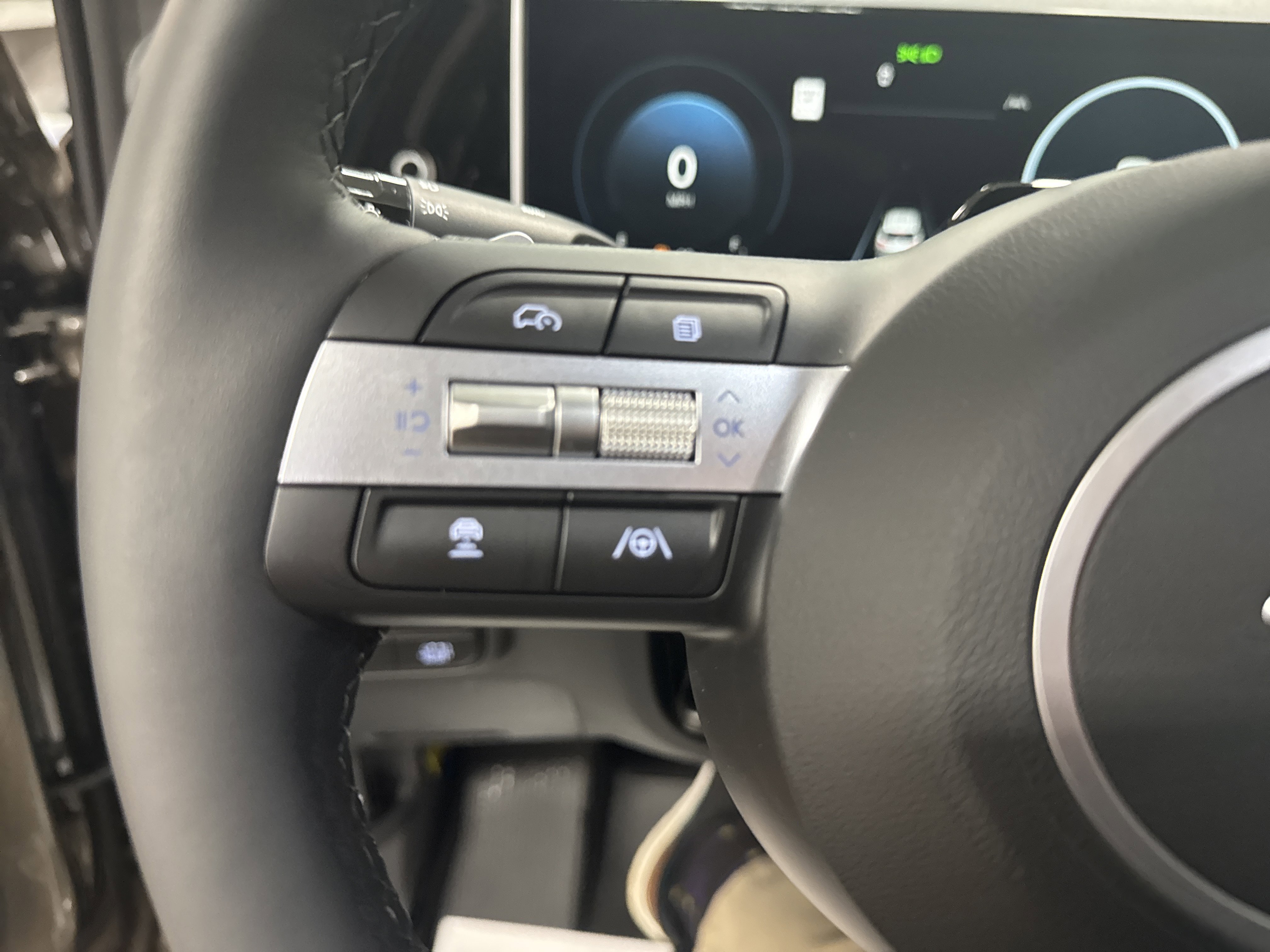 Used 2025 Hyundai Tucson Limited image 20