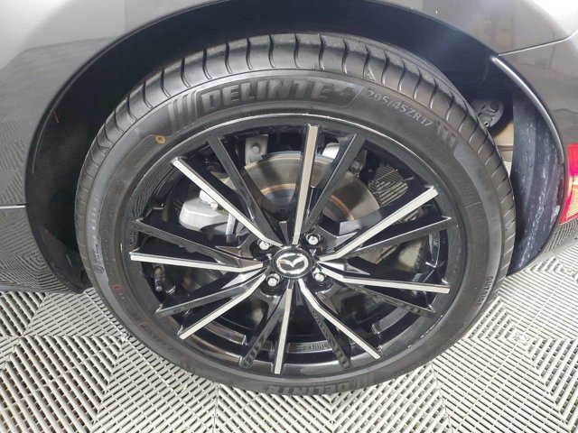 Certified 2025 MAZDA MX-5 Miata RF Grand Touring RWD image 10