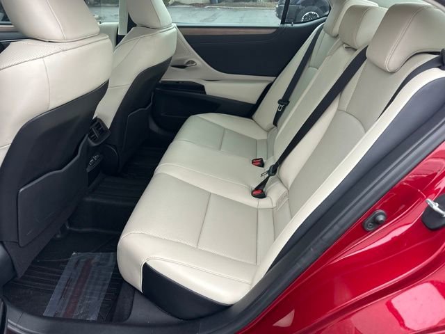 Used 2024 Lexus ES 350 w/ Premium Package image 14