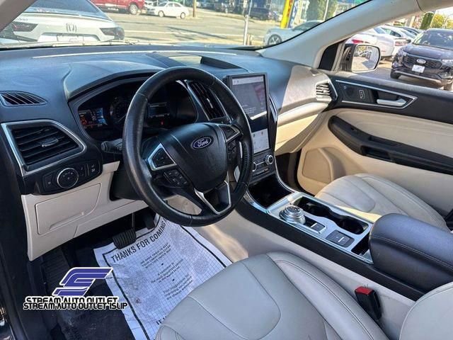 Used 2022 Ford Edge Titanium image 18
