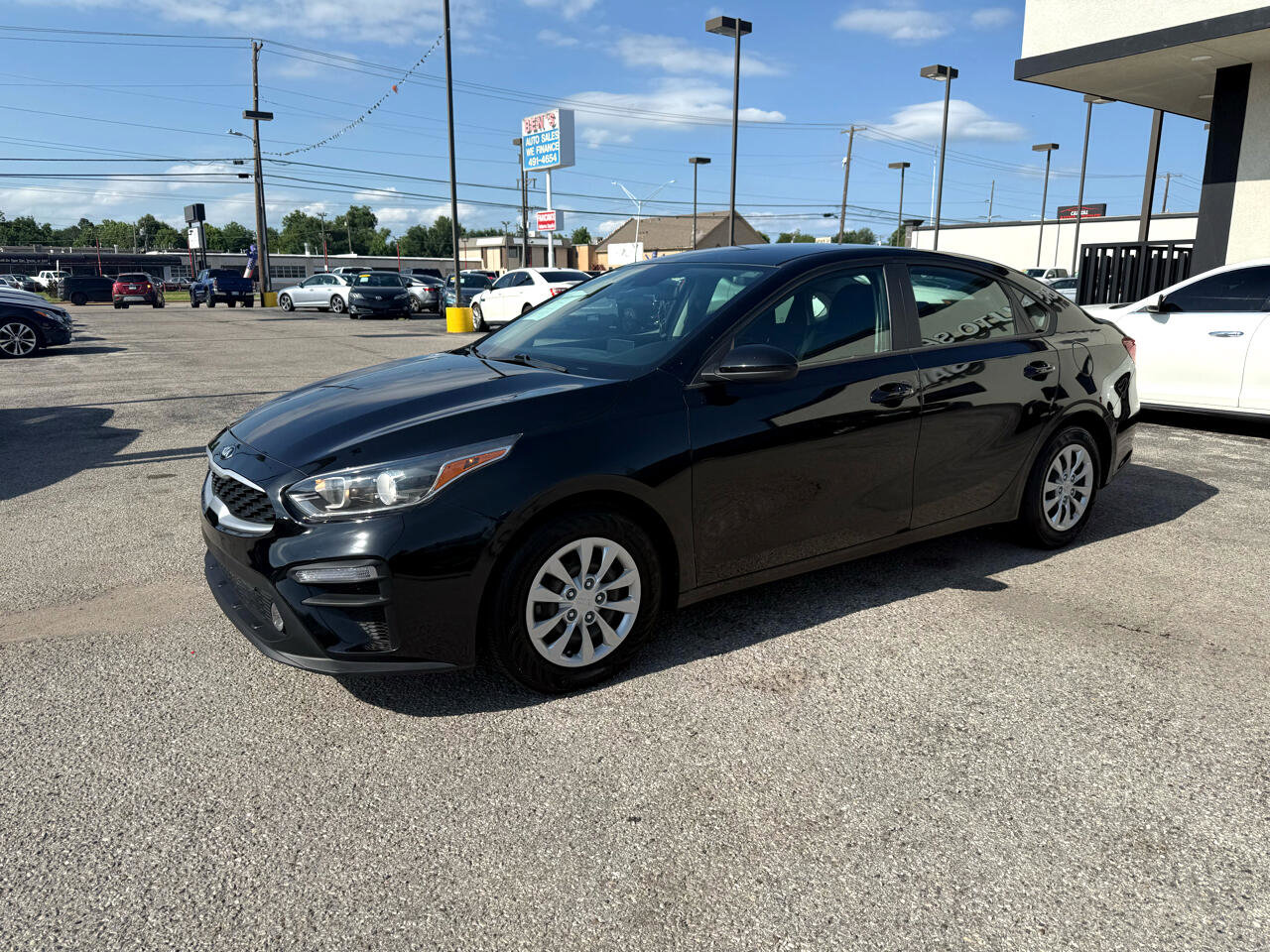 Used 2021 Kia Forte Sedan image 2