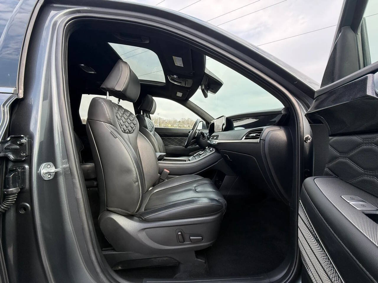 Used 2020 Hyundai Palisade Limited AWD/4WD image 17
