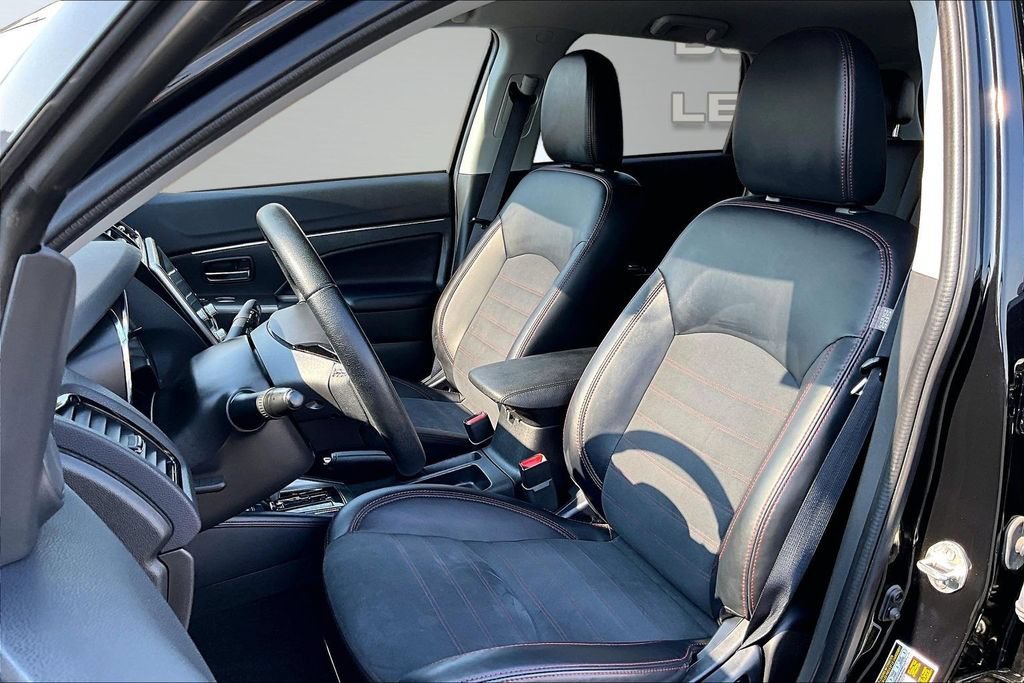 Used 2024 Mitsubishi Outlander Sport SE AWD/4WD image 24