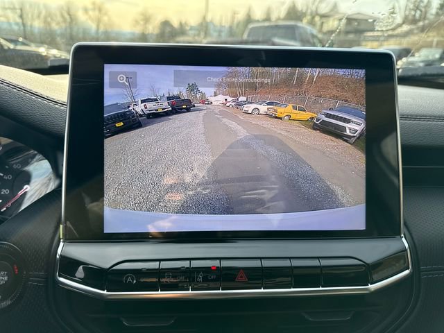 New 2026 Jeep Compass Latitude image 24