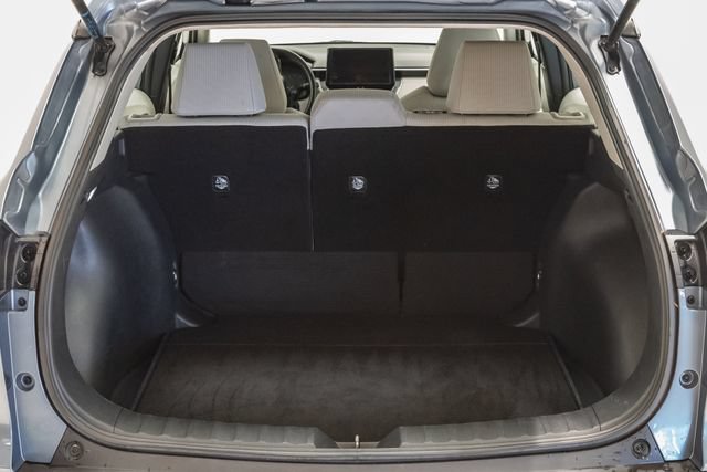Used 2024 Toyota Corolla Cross L FWD image 31