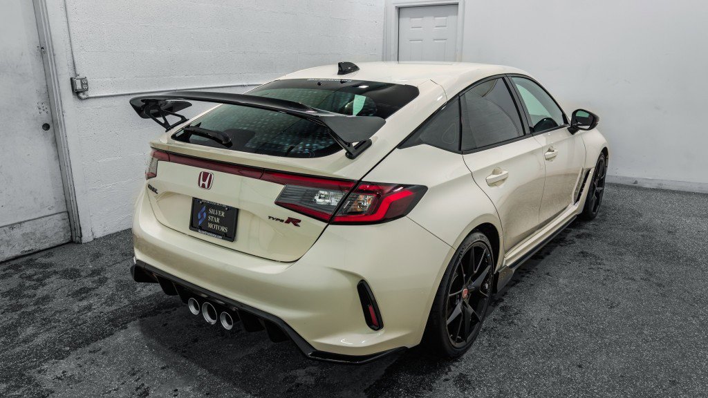 Used 2025 Honda Civic Type R image 45