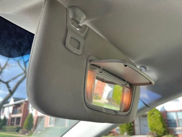 Used 2023 Ford Edge Titanium image 42