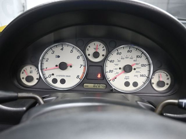 Used 2002 MAZDA MX-5 Miata image 10