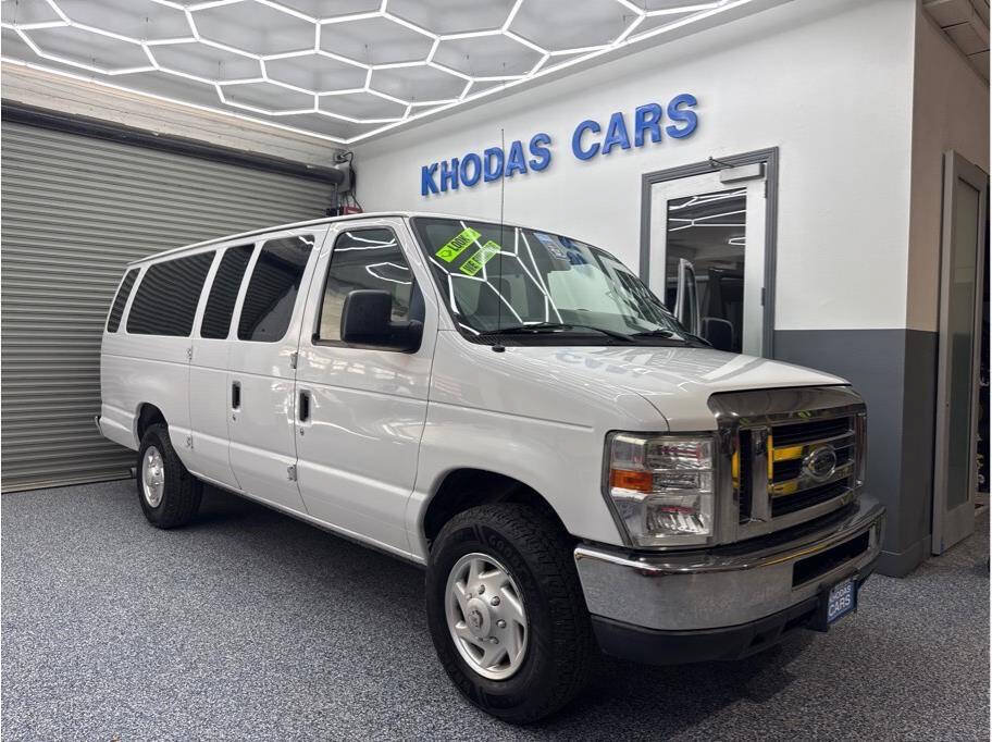 Used 2012 Ford E-350 and Econoline 350 XLT RWD image 6