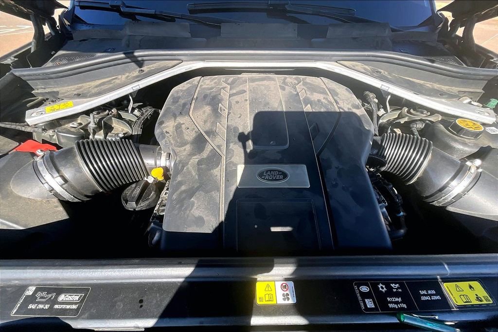 Used 2023 Land Rover Range Rover Autobiography image 9