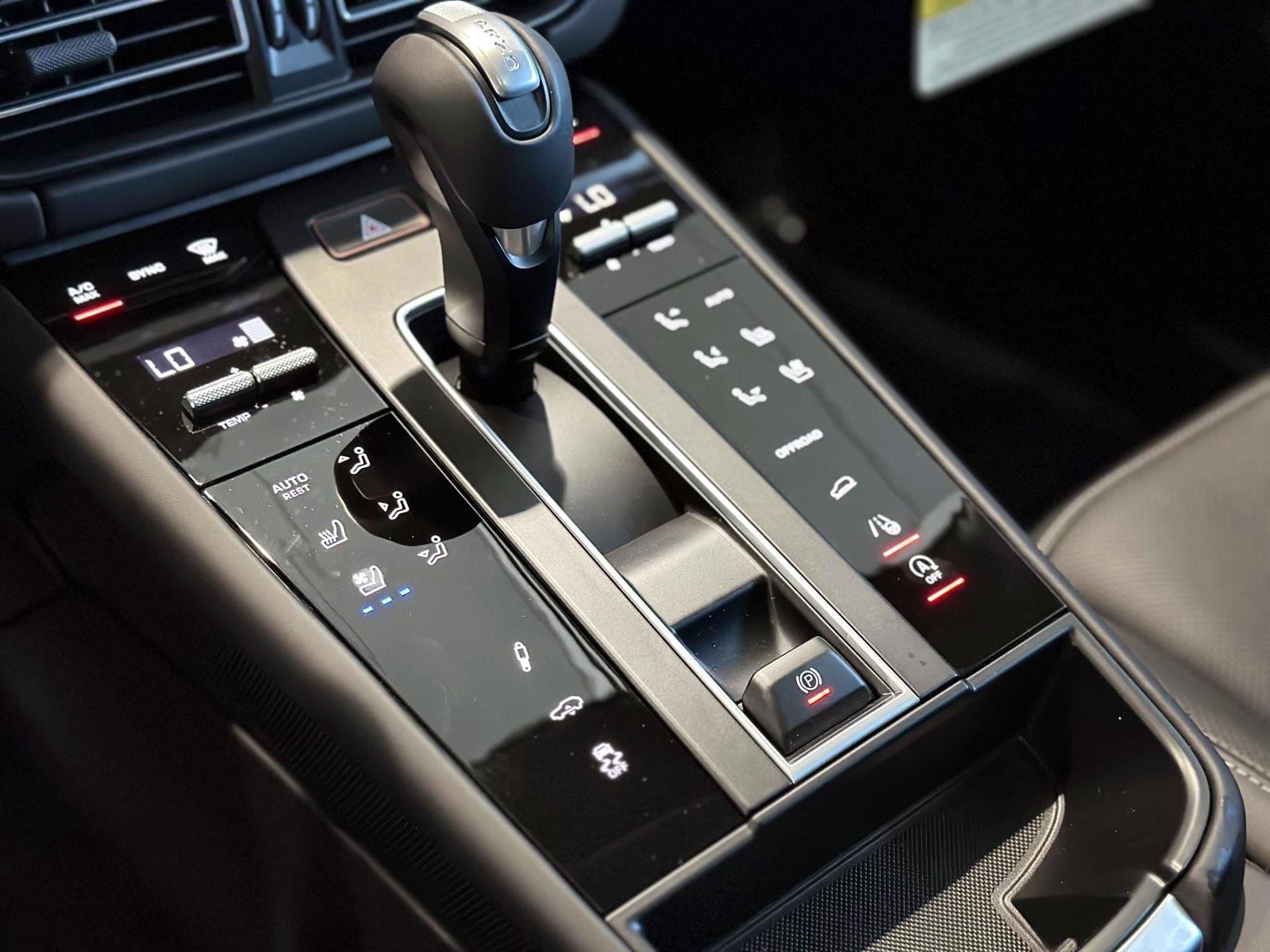 New 2026 Porsche Macan S image 25