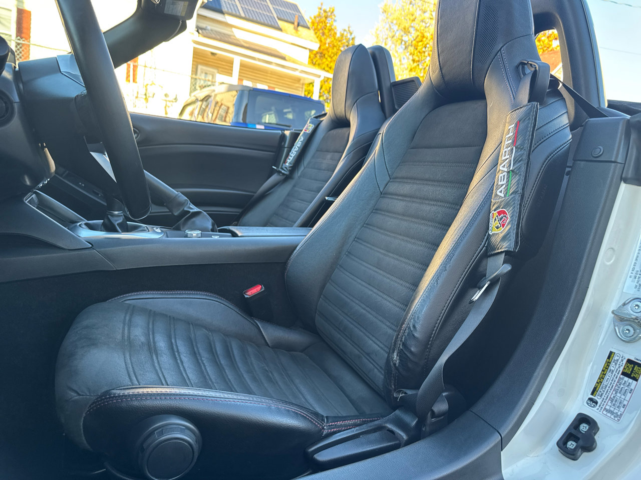 Used 2017 FIAT 124 Spider Abarth image 24