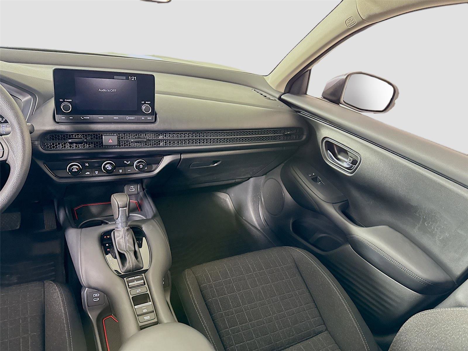 Used 2025 Honda HR-V LX image 14