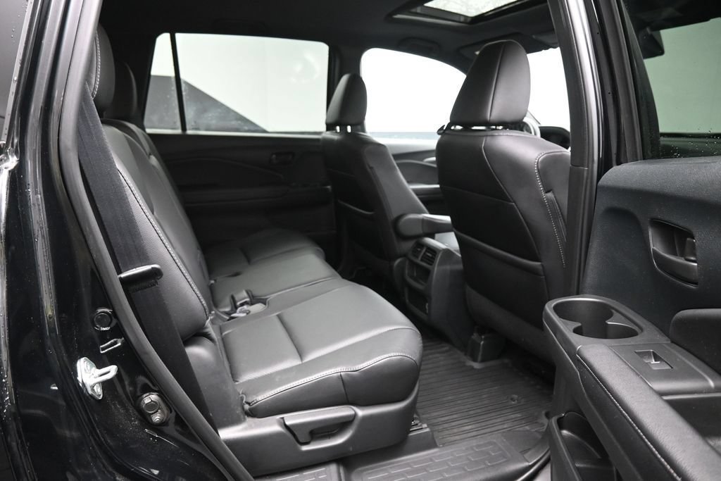Used 2023 Honda Passport EX-L image 22