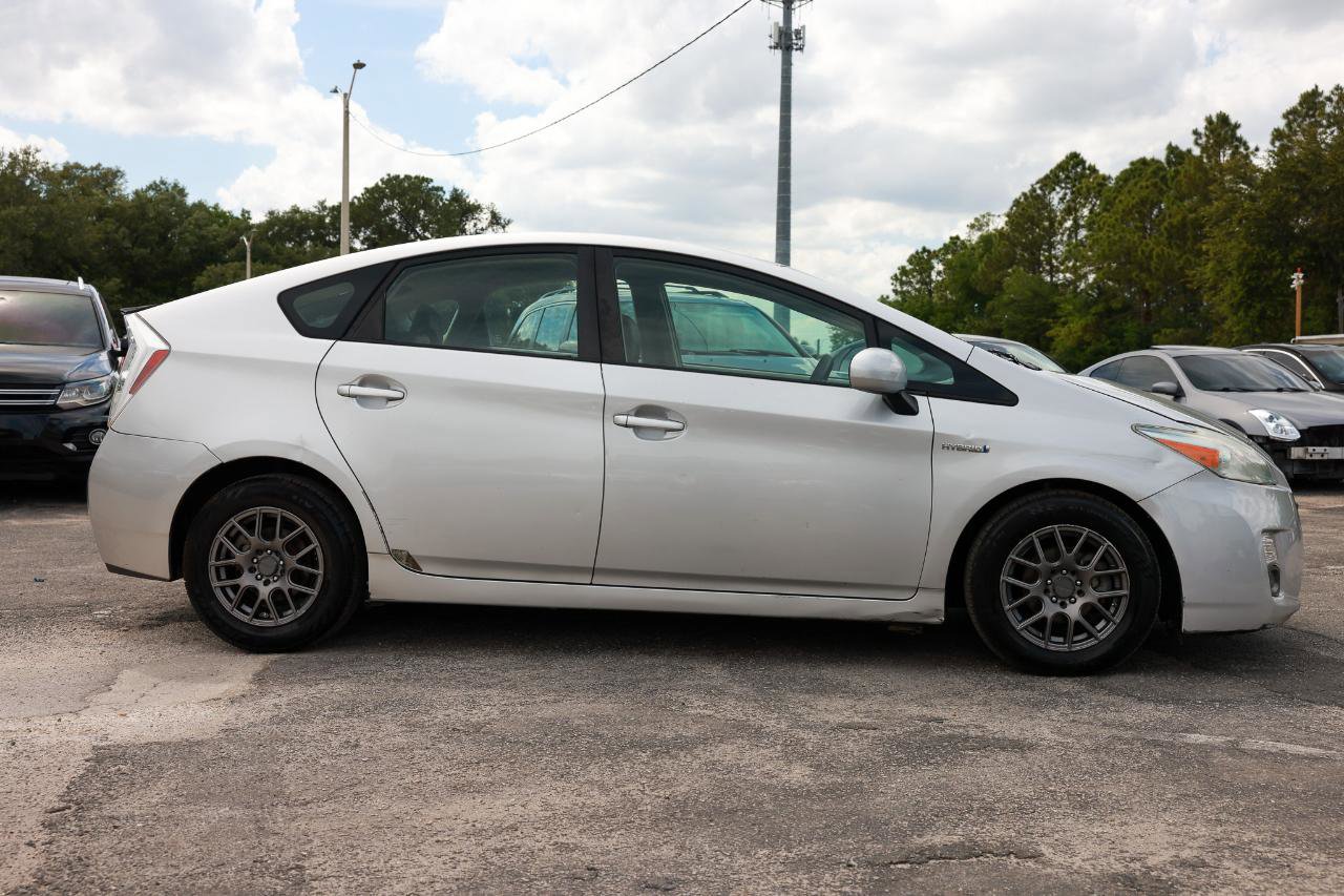 Used 2010 Toyota Prius Two FWD image 12