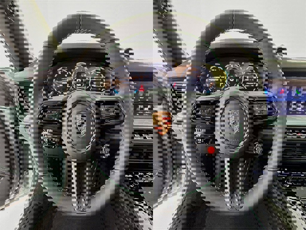 New 2026 Porsche 911 Carrera 4S image 17