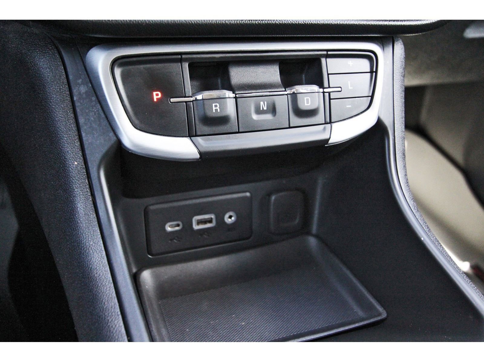 Used 2022 GMC Terrain SLE w/ Driver Convenience Package image 28