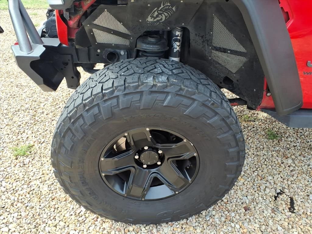 Used 2018 Jeep Wrangler Unlimited Rubicon w/ LED Lighting Group image 11