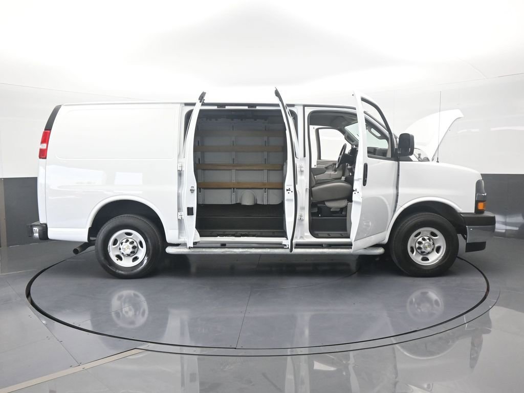 Used 2024 Chevrolet Express 2500 w/ Driver Convenience Package image 66