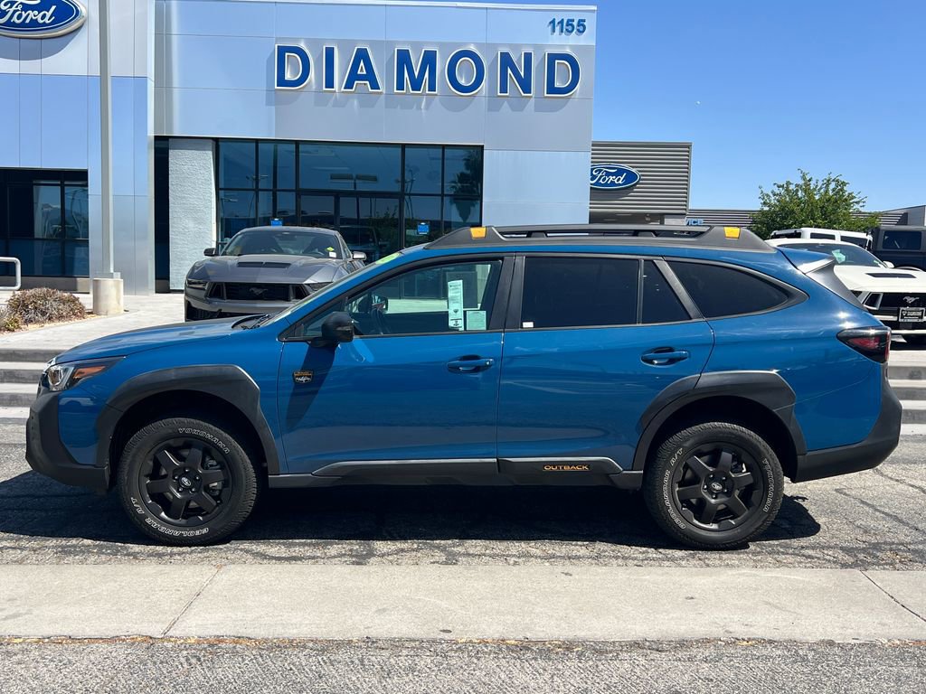 Used 2023 Subaru Outback Wilderness AWD/4WD image 3