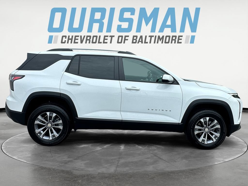 Used 2026 Chevrolet Equinox LT FWD image 7