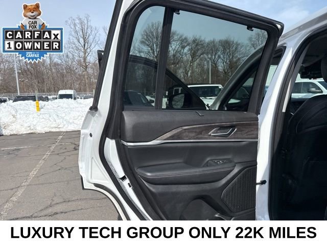 Used 2023 Jeep Grand Cherokee Limited w/ Luxury Tech Group II image 34