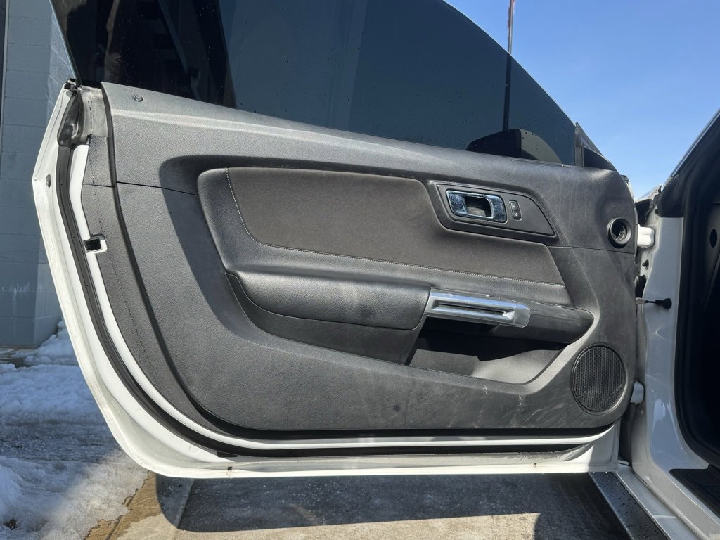 Used 2017 Ford Mustang GT w/ Black Accent Package image 32