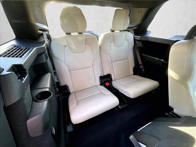 Used 2020 Volvo XC90 T5 R-Design image 30