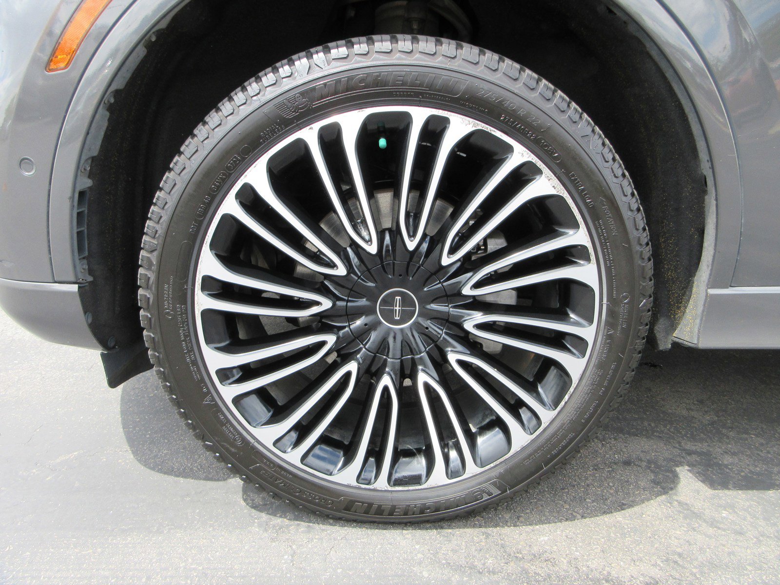 Used 2021 Lincoln Aviator Black Label w/ Dynamic Handling Package AWD/4WD image 53