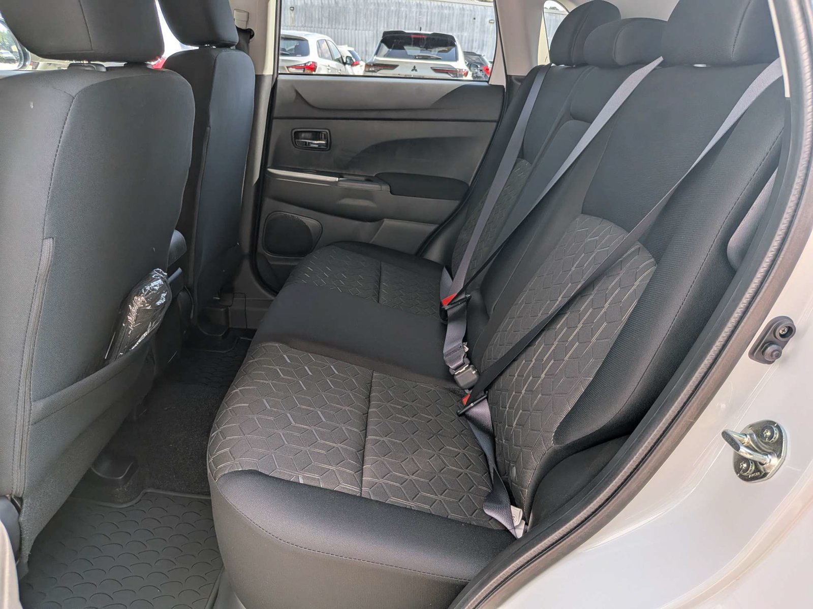 New 2027 Mitsubishi Outlander Sport ES FWD image 13